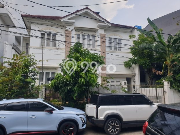 Rumah Mewah LB 450m2 Siap Pakai Desain Elegan di Pluit, Jakarta Utara Rumah Mewah LB 450m2 Siap Pakai Desain Elegan di Pluit, Jakarta Utara