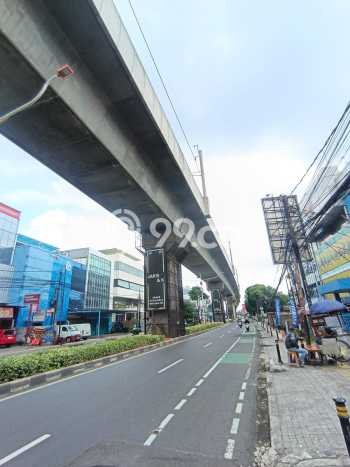Unit Ruko Dijual di Jakarta Selatan LT 131m2 & LB 250m2 Unit Ruko Dijual di Jakarta Selatan LT 131m2 & LB 250m2