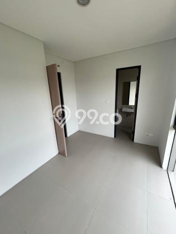 Disewakan! Rumah 3 Kamar Tidur &
2 Kamar Mandi di Gading Serpong, Tangerang Disewakan! Rumah 3 Kamar Tidur &
2 Kamar Mandi di Gading Serpong, Tangerang