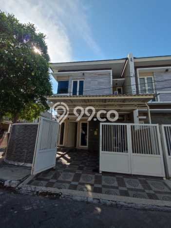 Rumah Modern 3 KT di Mulyosari Surabaya Full Furnished Rumah Modern 3 KT di Mulyosari Surabaya Full Furnished