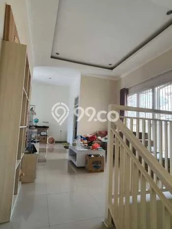 For Sale Hunian Rumah Nyaman 4 Kamar di Sutorejo, Surabaya For Sale Hunian Rumah Nyaman 4 Kamar di Sutorejo, Surabaya