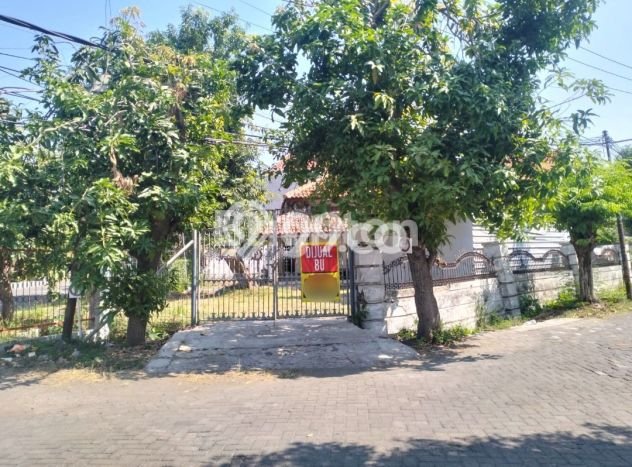 Dijual Hunian Mewah dengan Fasilitas Sekitar Lengkap di Tenggilis Mejoyo, Surabaya Dijual Hunian Mewah dengan Fasilitas Sekitar Lengkap di Tenggilis Mejoyo, Surabaya