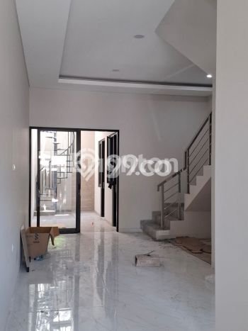 Rumah Modern Cantik 3 Kamar Siap Huni di Tenggilis Mejoyo Rumah Modern Cantik 3 Kamar Siap Huni di Tenggilis Mejoyo