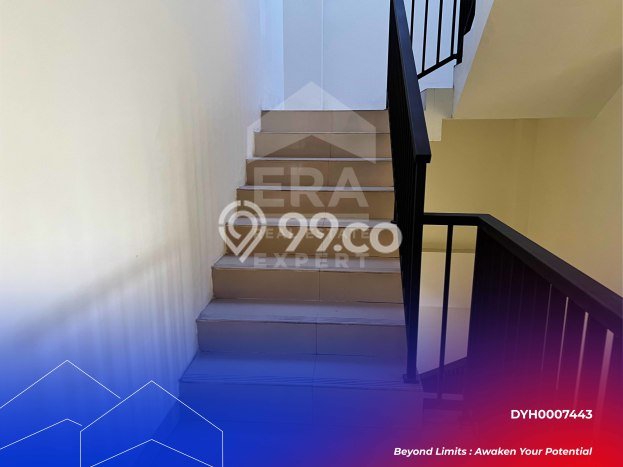 Ruko Dijual di Jakarta Timur LT 133m2 & LB 210m2 Lokasi Terbaik! Ruko Dijual di Jakarta Timur LT 133m2 & LB 210m2 Lokasi Terbaik!
