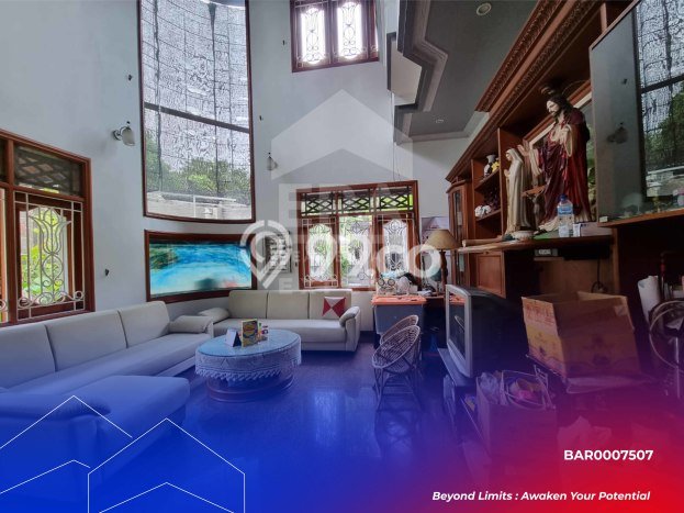 Jual Rumah Mewah Megah Dengan View Cantik di Kayu Putih, Jakarta Timur Jual Rumah Mewah Megah Dengan View Cantik di Kayu Putih, Jakarta Timur