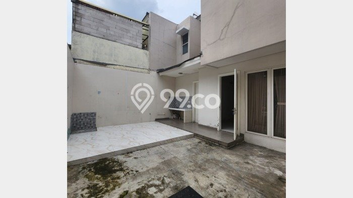 Rumah Minimalis 2 Kamar LT 136m2 di Summarecon Bekasi Rumah Minimalis 2 Kamar LT 136m2 di Summarecon Bekasi