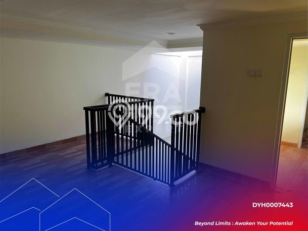 Ruko Dijual di Jakarta Timur LT 133m2 & LB 210m2 Lokasi Terbaik! Ruko Dijual di Jakarta Timur LT 133m2 & LB 210m2 Lokasi Terbaik!