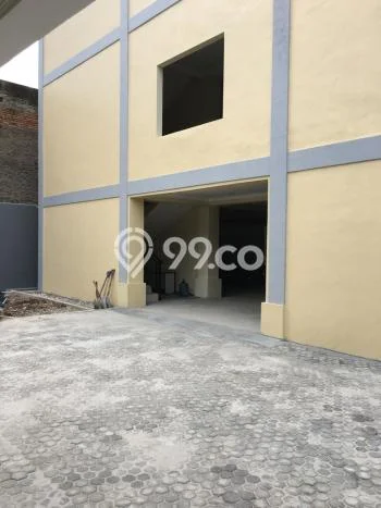 Dijual Rumah Kost di Pejaten, Jakarta Selatan, 28 KT, 28 KM, Bangunan 1000m2 Dijual Rumah Kost di Pejaten, Jakarta Selatan, 28 KT, 28 KM, Bangunan 1000m2