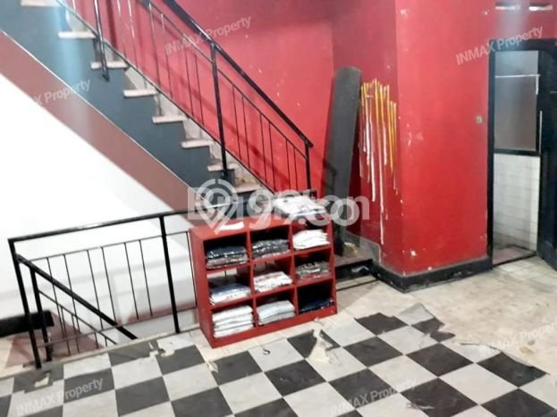 Area Ramai! Ruko Dijual di Kedungkandang untuk Bisnis Luas Bangunan 38m2 Area Ramai! Ruko Dijual di Kedungkandang untuk Bisnis Luas Bangunan 38m2