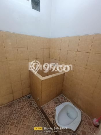 Ruko Dijual di Malang LT 60m2 & LB 120m2 Lokasi Terbaik! Ruko Dijual di Malang LT 60m2 & LB 120m2 Lokasi Terbaik!