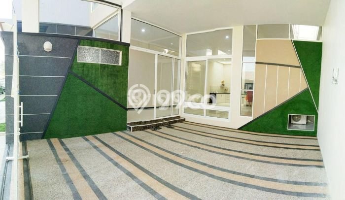 Rumah Modern 5 Kamar LT 120m2 di Araya Rumah Modern 5 Kamar LT 120m2 di Araya