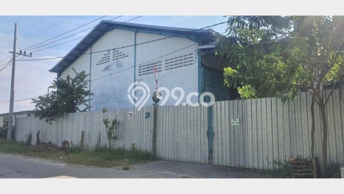 Gudang Premium Kawasan Dawarblandong, Luas 1448m2m², Area Komersial, Lokasi Ramai Gudang Premium Kawasan Dawarblandong, Luas 1448m2m², Area Komersial, Lokasi Ramai