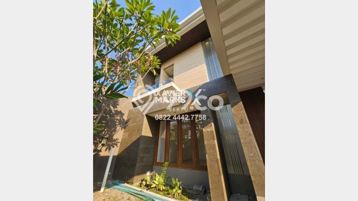 Dijual Rumah Premium dengan Fasilitas Sekitar Lengkap di Sukolilo, Surabaya Dijual Rumah Premium dengan Fasilitas Sekitar Lengkap di Sukolilo, Surabaya