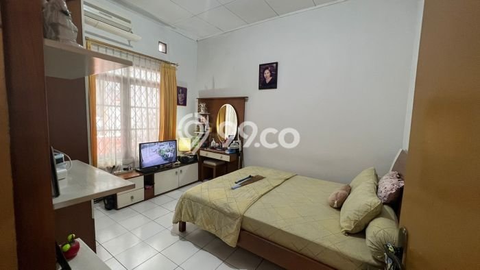 Jual Rumah Strategis Bagus Punya 3 KT di Kopo Bandung SHM Jual Rumah Strategis Bagus Punya 3 KT di Kopo Bandung SHM
