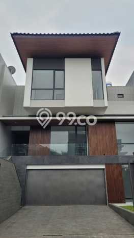 Rumah Luxury Modern Tanpa Renovasi di Setra Duta Bandung Rumah Luxury Modern Tanpa Renovasi di Setra Duta Bandung