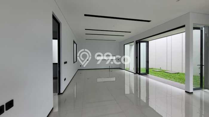 Rumah Luxury Modern Tanpa Renovasi di Setra Duta Bandung Rumah Luxury Modern Tanpa Renovasi di Setra Duta Bandung