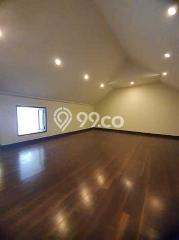 Rumah Mewah Dijual LT 1041m2 di Sayap Dago, Bandung Rumah Mewah Dijual LT 1041m2 di Sayap Dago, Bandung