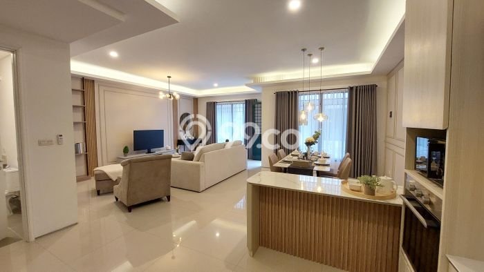Rumah Luxury Modern Tanpa Renovasi di Setra Duta Bandung Rumah Luxury Modern Tanpa Renovasi di Setra Duta Bandung