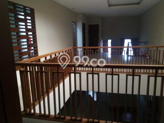 Jual Rumah Mewah Elegan Dengan View Cantik di Setra Duta, Bandung Jual Rumah Mewah Elegan Dengan View Cantik di Setra Duta, Bandung