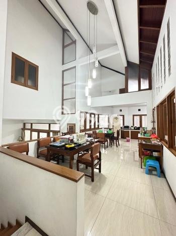 Rumah Luxury Modern Siap Huni di Pasteur Bandung Rumah Luxury Modern Siap Huni di Pasteur Bandung