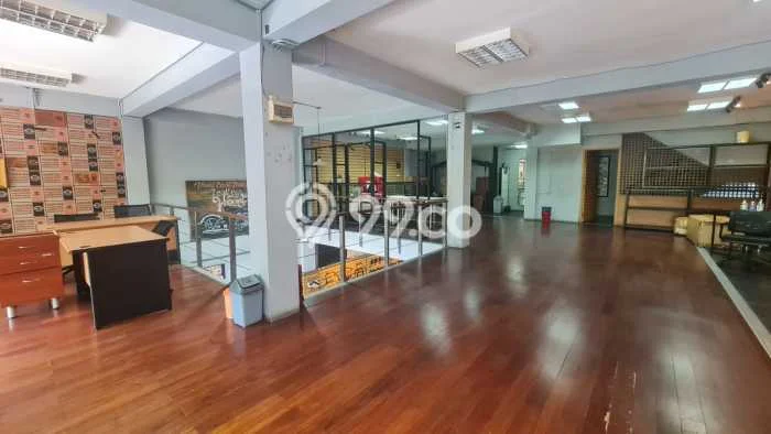 Ruko Dijual di Surya Sumantri LT 150m2, LB 600m2 Solusi Investasi Cerdas Ruko Dijual di Surya Sumantri LT 150m2, LB 600m2 Solusi Investasi Cerdas