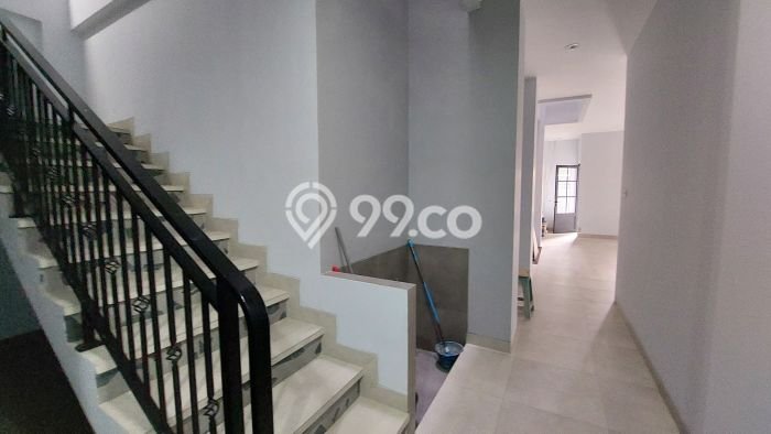 Komersial Dijual di Bandung LT 169m2 & LB 400m2 Lokasi Terbaik! Komersial Dijual di Bandung LT 169m2 & LB 400m2 Lokasi Terbaik!