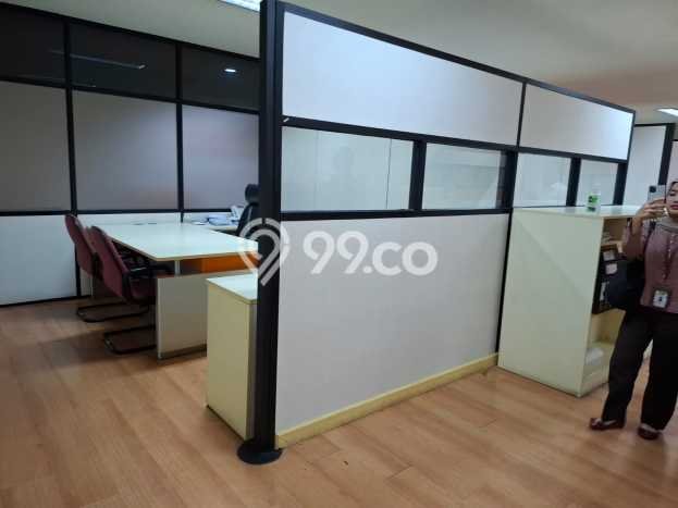 Kantor Disewa di Gambir, Jakarta Pusat, LT 520m2 / LB 1969m2 Kantor Disewa di Gambir, Jakarta Pusat, LT 520m2 / LB 1969m2