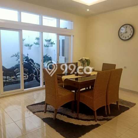 Jual Rumah Luas Megah Dengan View Cantik di Burangrang, Bandung Jual Rumah Luas Megah Dengan View Cantik di Burangrang, Bandung