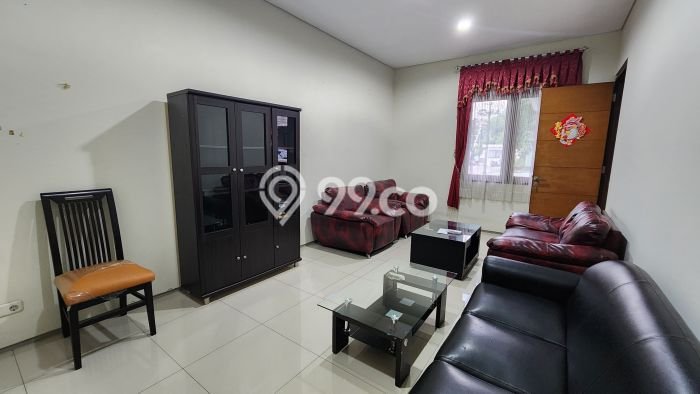 PREMIUM LIVING! Rumah di Setra Duta, 4 KT, Area Berkembang, Luas 158m² Bangunan 250m² PREMIUM LIVING! Rumah di Setra Duta, 4 KT, Area Berkembang, Luas 158m² Bangunan 250m²