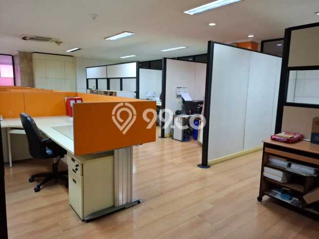 Kantor Disewa di Gambir, Jakarta Pusat, LT 520m2 / LB 1969m2 Kantor Disewa di Gambir, Jakarta Pusat, LT 520m2 / LB 1969m2
