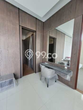 Rumah Elit LB 1000m2 Siap Pakai Desain Elegan di Setiabudi, Bandung Rumah Elit LB 1000m2 Siap Pakai Desain Elegan di Setiabudi, Bandung