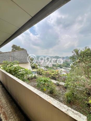 Jual Cepat Rumah 3 KT 2 KM di Area Premium, Bandung Jual Cepat Rumah 3 KT 2 KM di Area Premium, Bandung