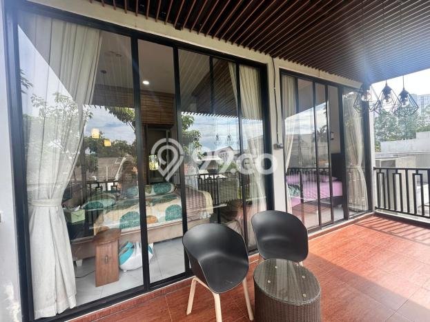 Dijual Rumah Luas Elegan Dengan View Cantik di Bintaro, Tangerang Selatan Dijual Rumah Luas Elegan Dengan View Cantik di Bintaro, Tangerang Selatan