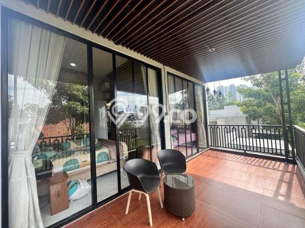 Dijual Rumah Luas Elegan Dengan View Cantik di Bintaro, Tangerang Selatan Dijual Rumah Luas Elegan Dengan View Cantik di Bintaro, Tangerang Selatan