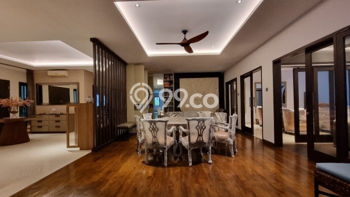 Hunian Mewah LB 1005m2 Siap Huni Desain Elegan di Lebak Bulus, Jakarta Selatan Hunian Mewah LB 1005m2 Siap Huni Desain Elegan di Lebak Bulus, Jakarta Selatan
