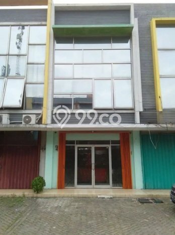 KAWASAN BISNIS! Ruko di Karawaci, Luas 104m2m², Jalan Raya KAWASAN BISNIS! Ruko di Karawaci, Luas 104m2m², Jalan Raya