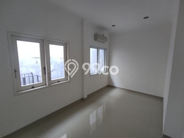 For Sale! Luxury House LT 128m2 Desain Elegan di Gading Serpong For Sale! Luxury House LT 128m2 Desain Elegan di Gading Serpong