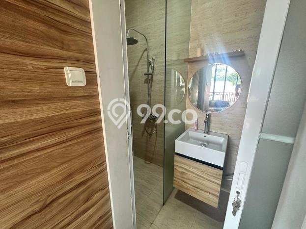 Dijual Rumah Luas Elegan Dengan View Cantik di Bintaro, Tangerang Selatan Dijual Rumah Luas Elegan Dengan View Cantik di Bintaro, Tangerang Selatan