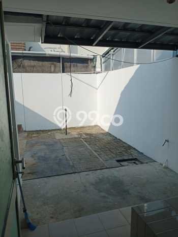Dijual Rumah Modern 2 KT di Suvarna Sutera, Tangerang Dijual Rumah Modern 2 KT di Suvarna Sutera, Tangerang