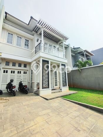 Rumah Eksklusif Dijual LT 211m2 di Cempaka Putih, Jakarta Pusat Rumah Eksklusif Dijual LT 211m2 di Cempaka Putih, Jakarta Pusat