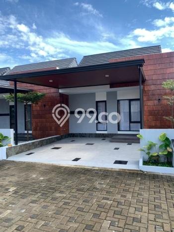 For Sale Rumah 2 Kamar Lokasi Ideal Bagus dan Strategis di Sleman For Sale Rumah 2 Kamar Lokasi Ideal Bagus dan Strategis di Sleman