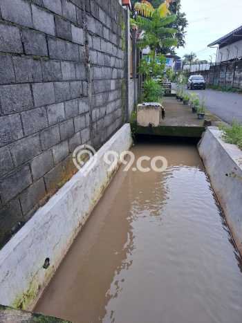 Kavling Tanah di Sleman Dijual Luas 175m2 Legalitas SHM Kavling Tanah di Sleman Dijual Luas 175m2 Legalitas SHM