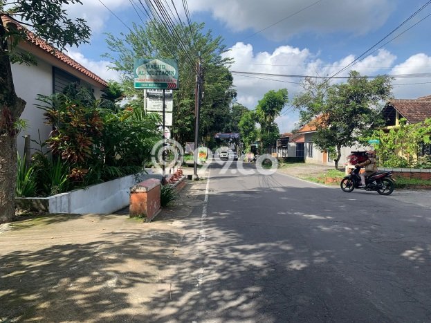 Kavling Tanah di Sleman Dijual Luas 430m2 Legalitas SHM Kavling Tanah di Sleman Dijual Luas 430m2 Legalitas SHM