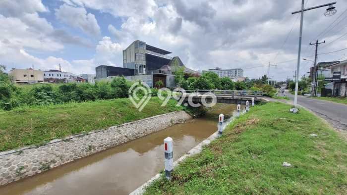 Tanah Kavling di Sleman Dijual dengan Luas 279m2 Tanah Kavling di Sleman Dijual dengan Luas 279m2