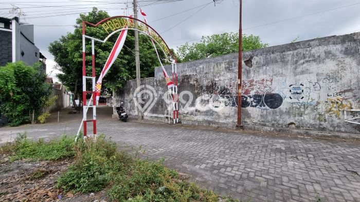 Lahan Kosong Dijual di Sleman dengan Area 200m2 Lahan Kosong Dijual di Sleman dengan Area 200m2