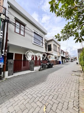 Kost Dijual Lokasi Sleman, Sleman, Spesifikasi 11 Kamar Tidur dan Luas 251m2 Kost Dijual Lokasi Sleman, Sleman, Spesifikasi 11 Kamar Tidur dan Luas 251m2