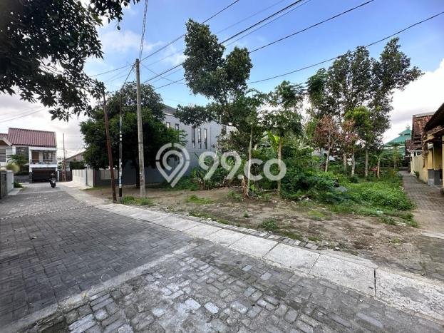 Kavling Tanah di Sleman Dijual Luas 353m2 Legalitas SHM Kavling Tanah di Sleman Dijual Luas 353m2 Legalitas SHM
