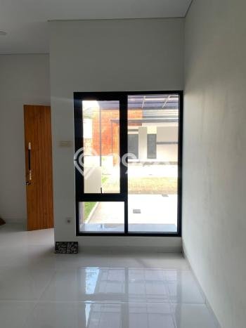Rumah Modern Cantik 2 KT Bisa Langsung Pindah di Sleman Rumah Modern Cantik 2 KT Bisa Langsung Pindah di Sleman
