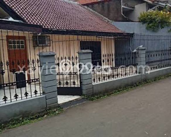 Rumah Mewah Siap Huni LT 280m2 di Regol, Bandung Rumah Mewah Siap Huni LT 280m2 di Regol, Bandung