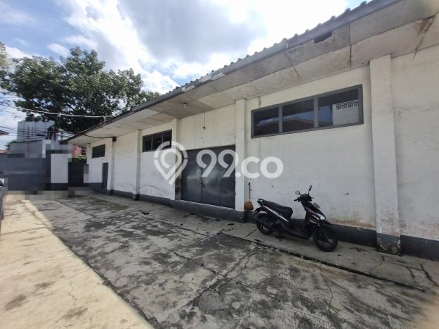 Gudang Bagus Dijual LB 1000m2 Lokasi Strategis Bandung Area Cocok untuk Bisnis Gudang Bagus Dijual LB 1000m2 Lokasi Strategis Bandung Area Cocok untuk Bisnis
